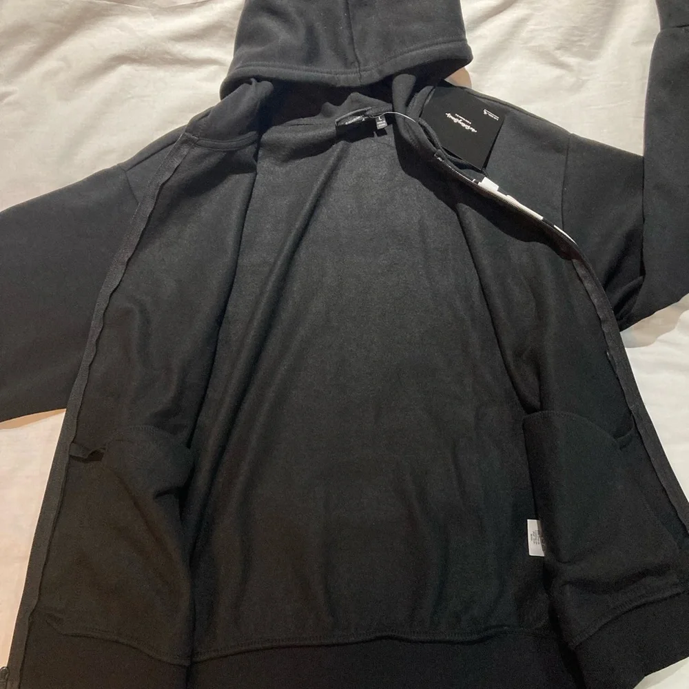 The Rolling Stones Full Zip-Up, Hooded Sweatshirt! Women’s size large, NWT! - Picture 4 of 6